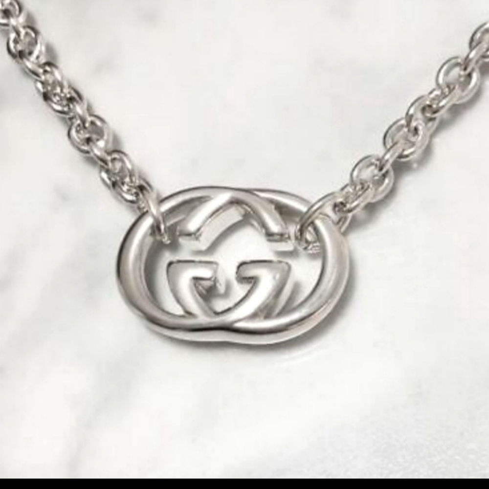- RARE like New condition ✨️ Gucci Luxury Double G Statement Necklace 925 … - Picture 8 of 10